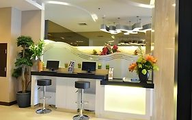 d'primahotel Mega Kuningan